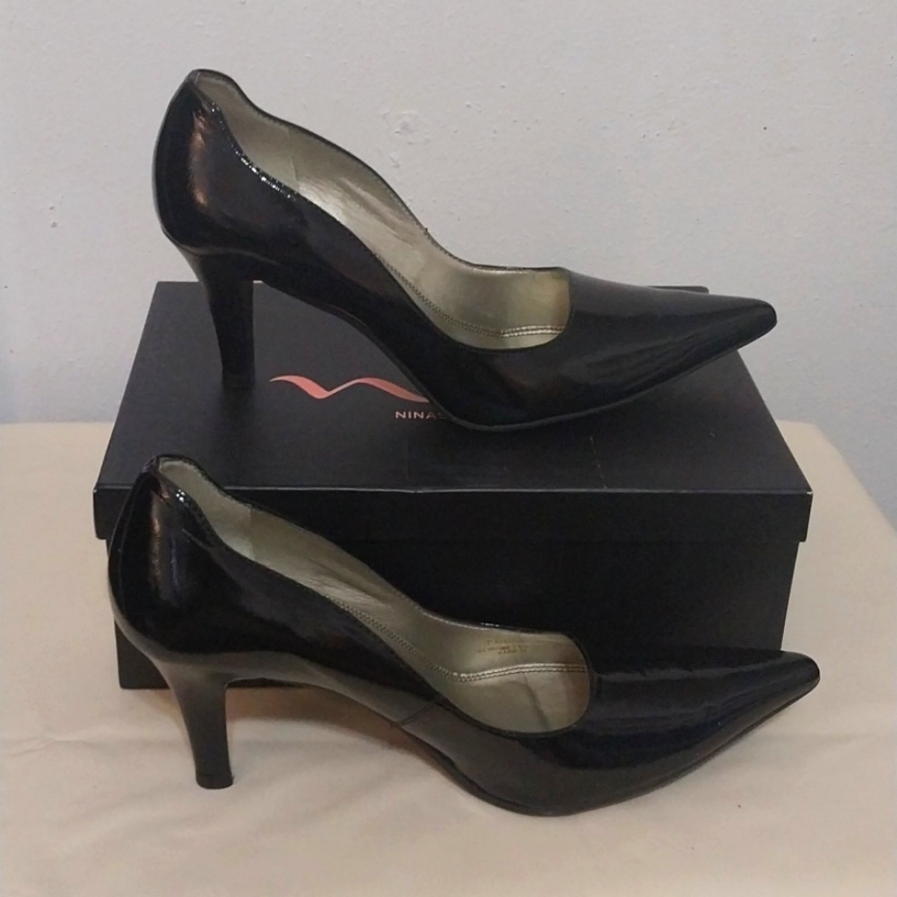 UNISA Black Patient leather heels.